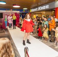 Kids Fashion Show 4 season